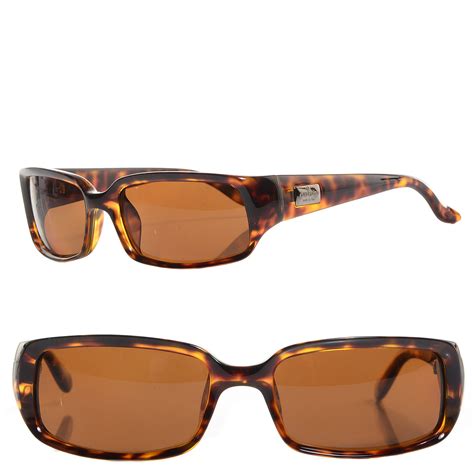 Gucci tortoise shell sunglasses